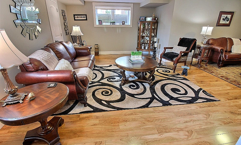 Amazing Home In Harb...