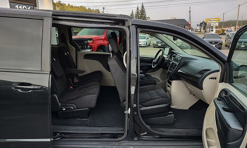 2019 Dodge Grand Car...