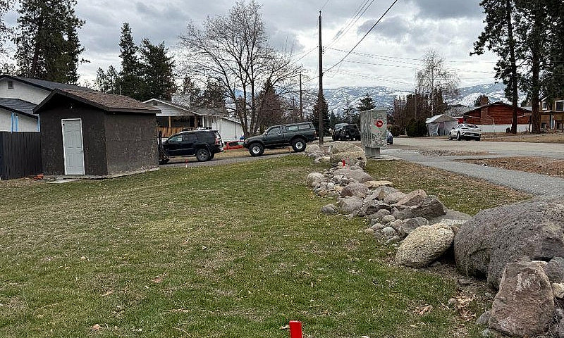 Mcbain Road West Kel...