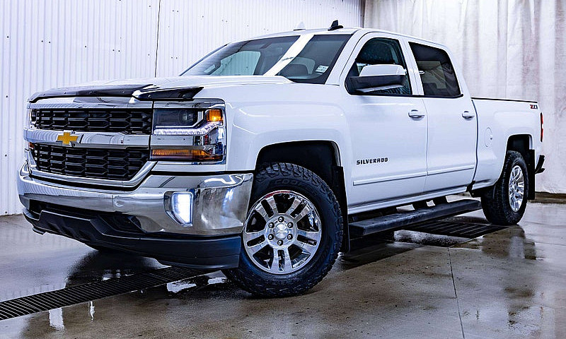 2017 Chevrolet Silve...