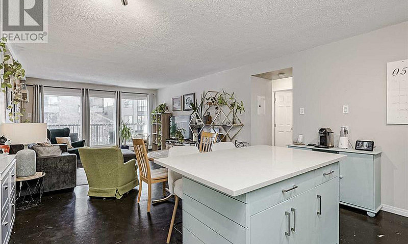301, 126 24 Avenue S...