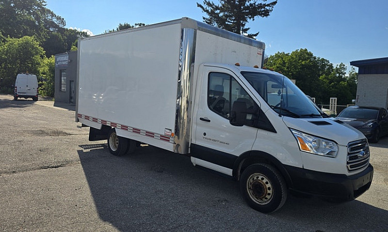 2019 Ford Transit Ca...