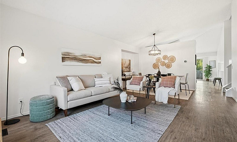 10 Hamilton Meadows ...