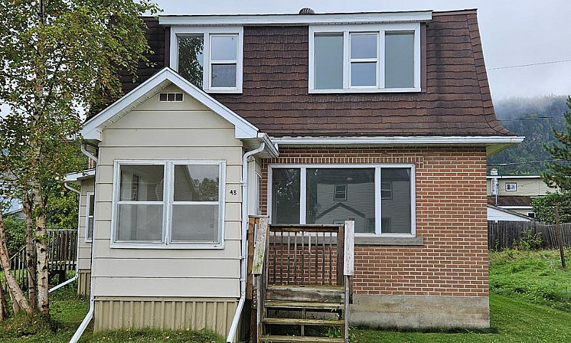 Charming 3 Bedroom H...