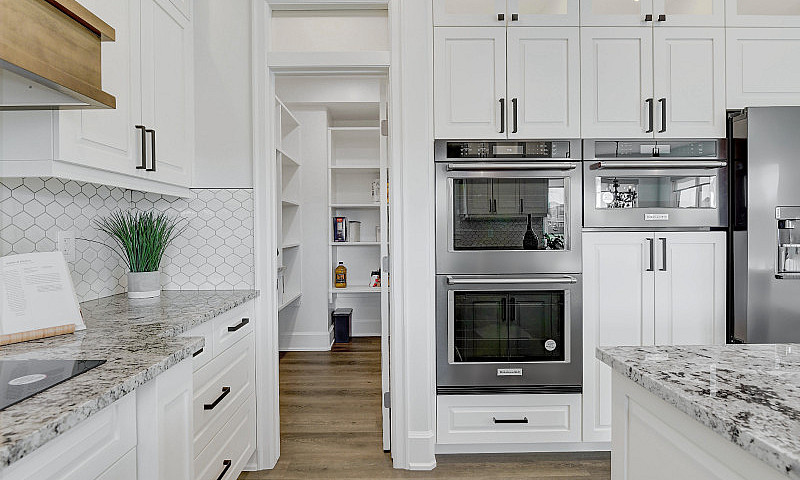 Quartz Counters, Mas...