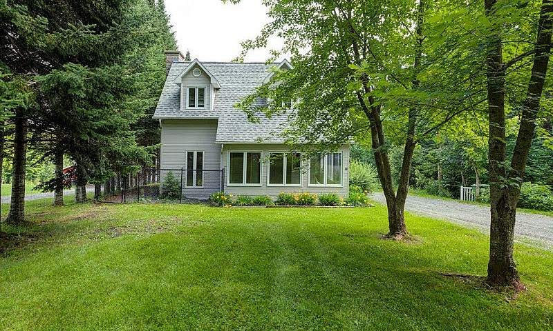 Lingwick(Estrie): Fe...