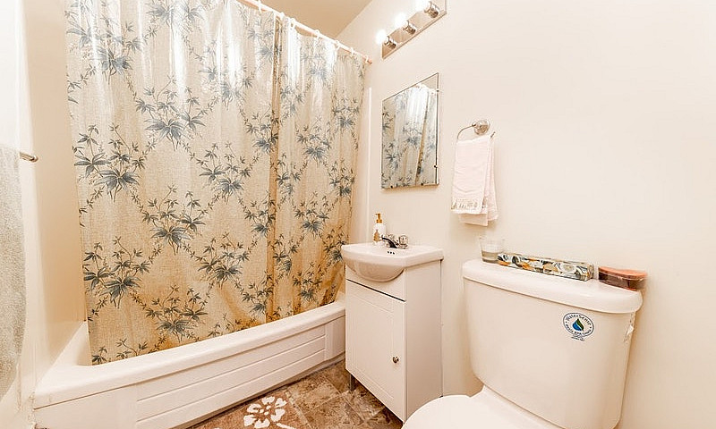690 Fleet Ave- 1 Bed...
