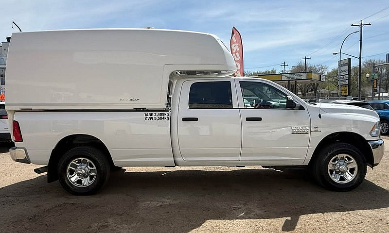 2018 Ram 3500 4X4 Cr...