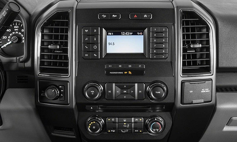 2018 Ford F-150 Xlt...