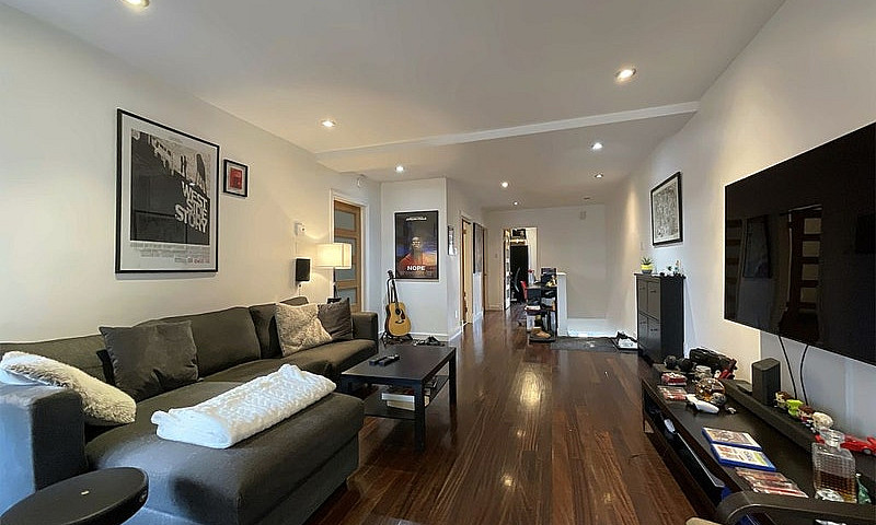 $2,199,000 - Triplex...