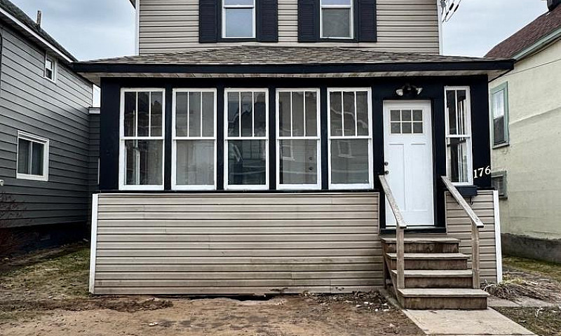 2 Bedroom Main Floor...