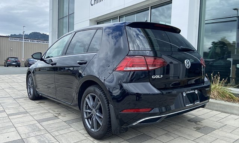 2021 Volkswagen Golf...