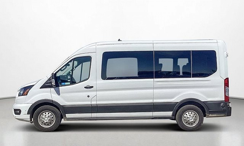2024 Ford Transit T-...
