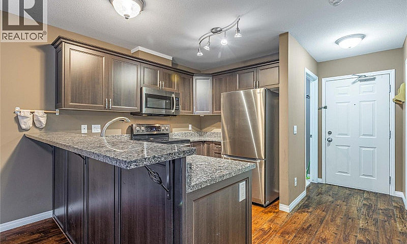 2733 Riffington Plac...