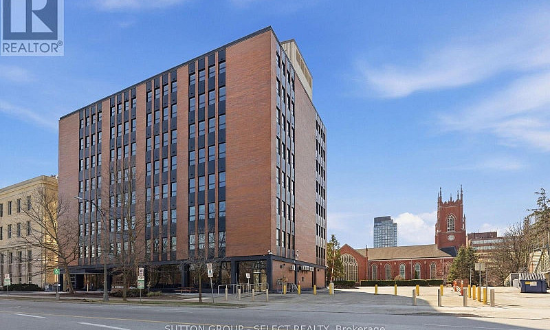 411 - 195 Dufferin A...