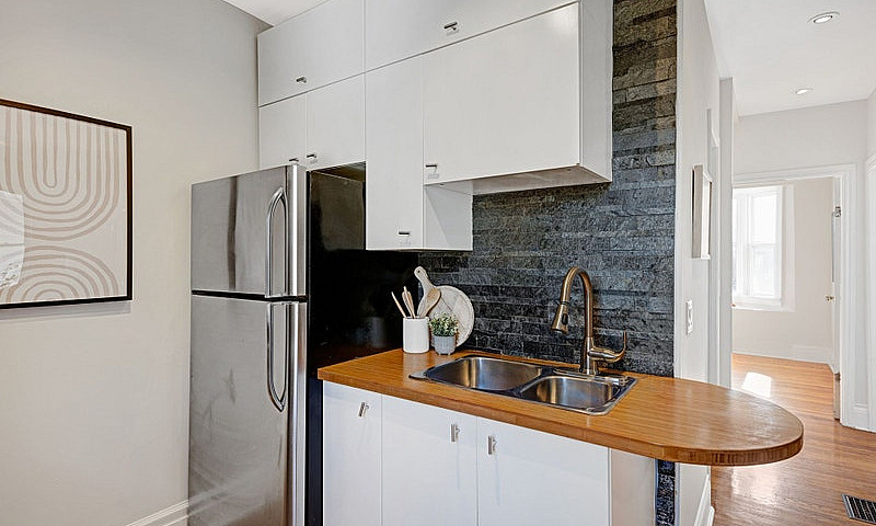2 Bdrm Apartment...