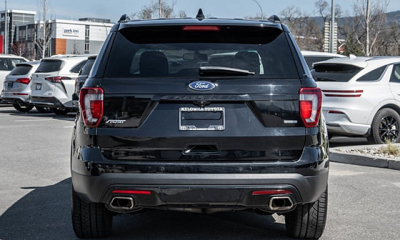 2016 Ford Explorer S...