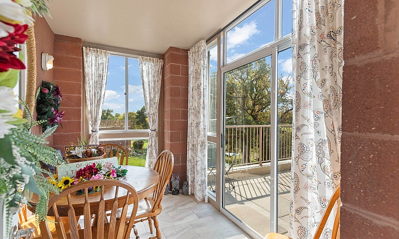 Stunning 2Bdrm Condo...