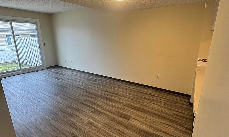 Great Location In Ca...