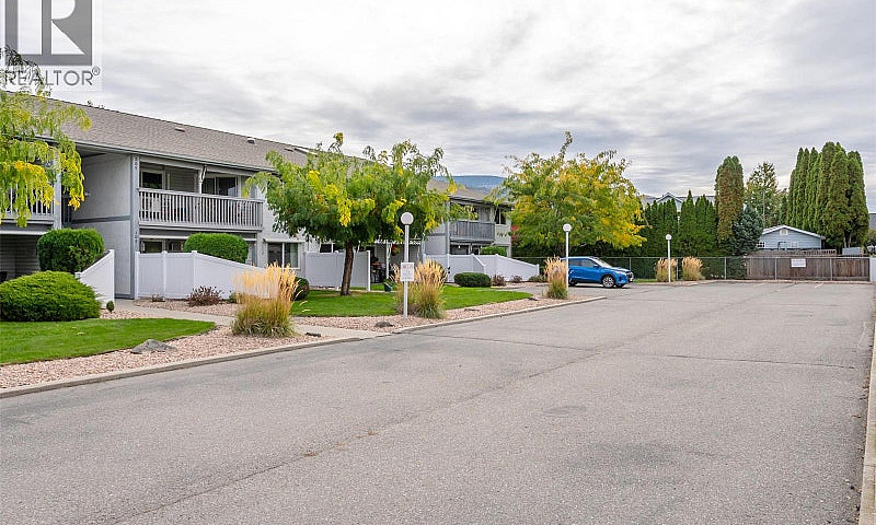 232 Kinney Avenue Un...