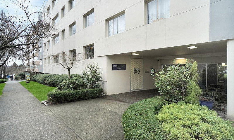 2 Bedroom Apartment ...