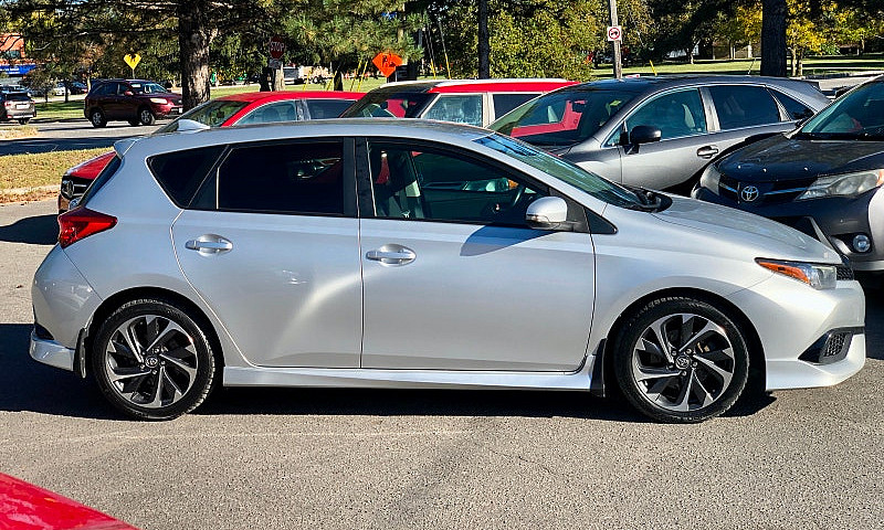 2017 Toyota Corolla ...