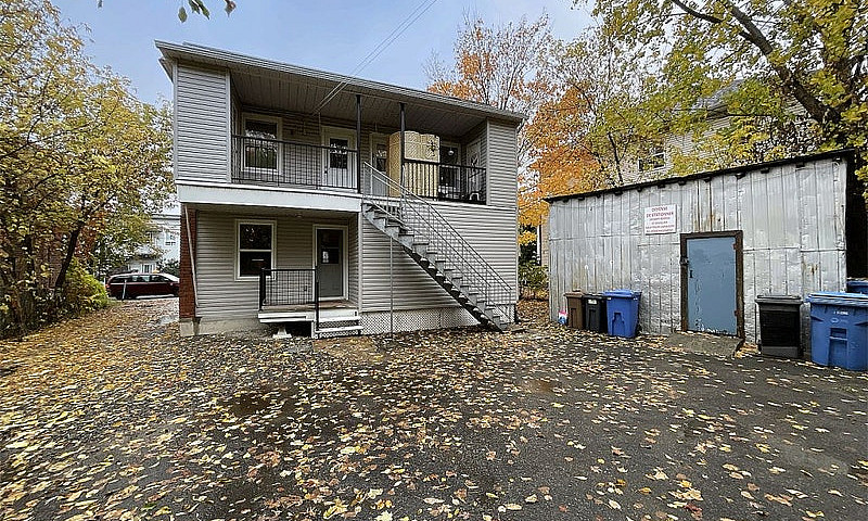 $597,000 - Triplex F...