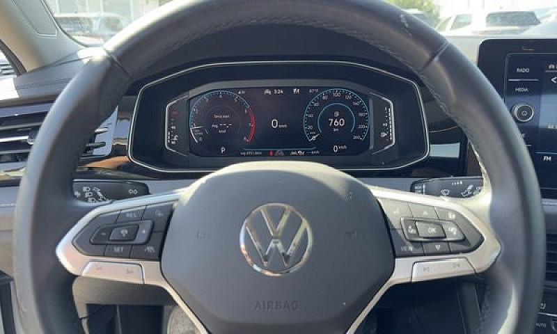 2025 Volkswagen Jett...