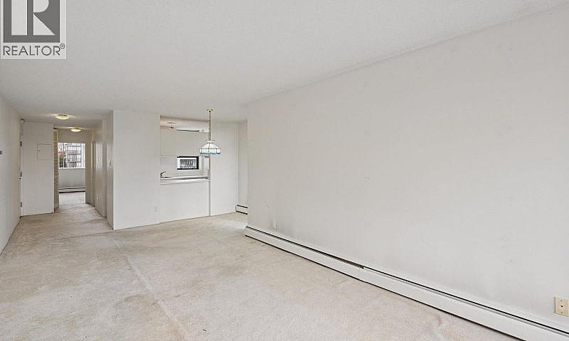301 1995 Beach Avenu...