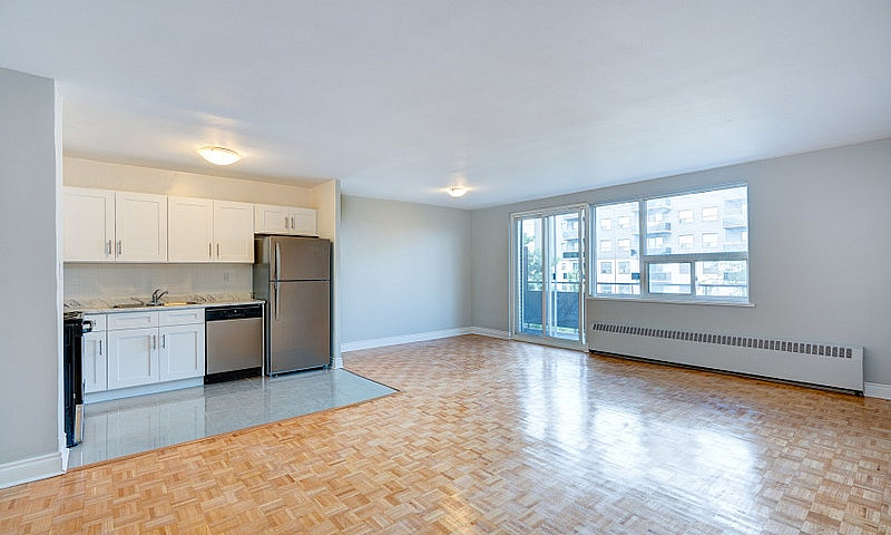 296 Grenfell Street ...