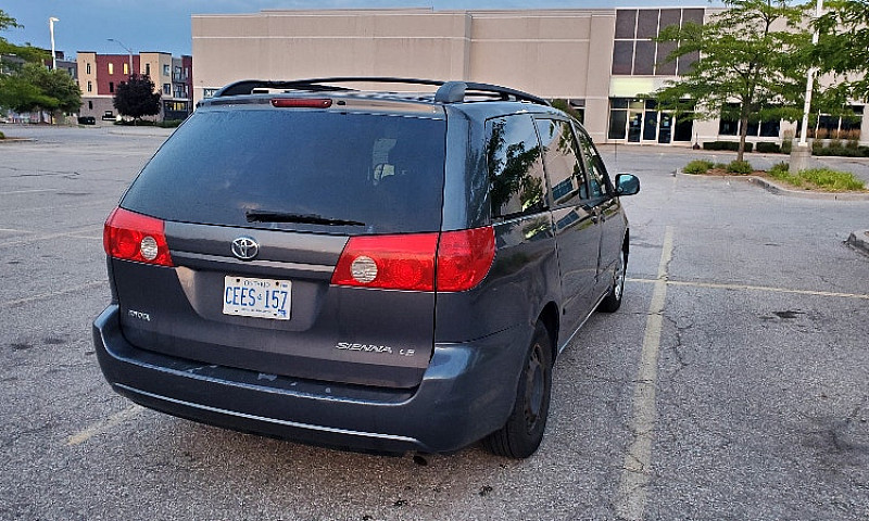 2008 Toyota Sienna, ...
