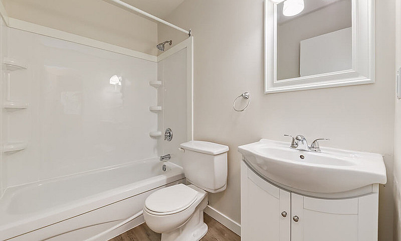 Modern Apartments Wi...