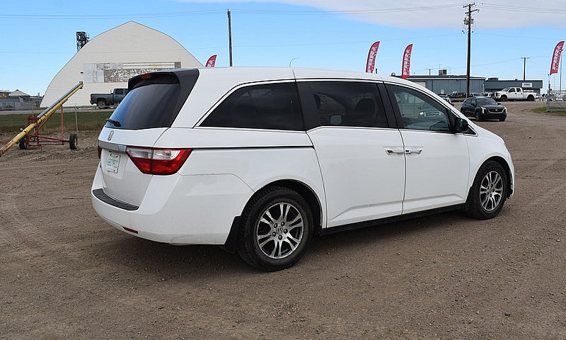2011 Honda Odyssey...