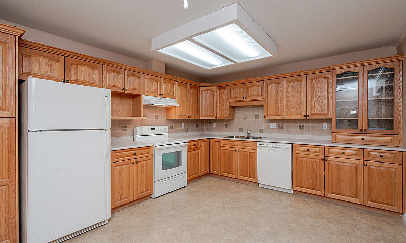 241-2451 Gladwin Rd,...