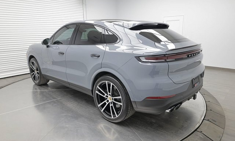 2024 Porsche Cayenne...