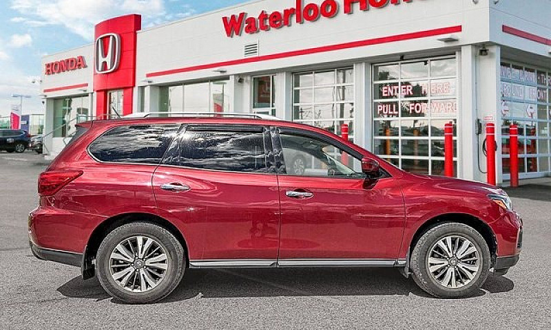 2017 Nissan Pathfind...