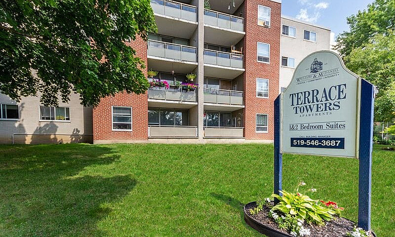 2 Bedroom Apartment ...