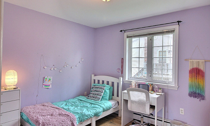 At 47 John Street In...