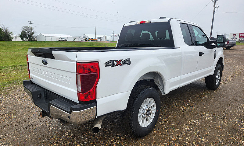 2021 Ford F350 Ext C...