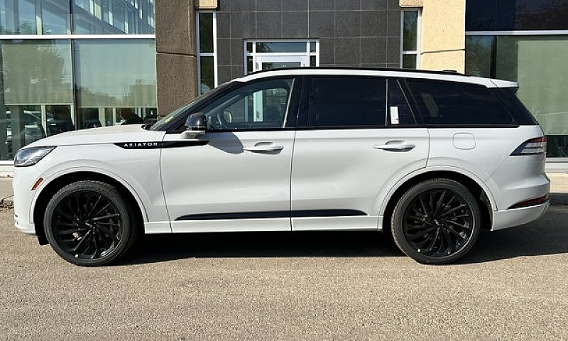 2027 Lincoln Aviator...