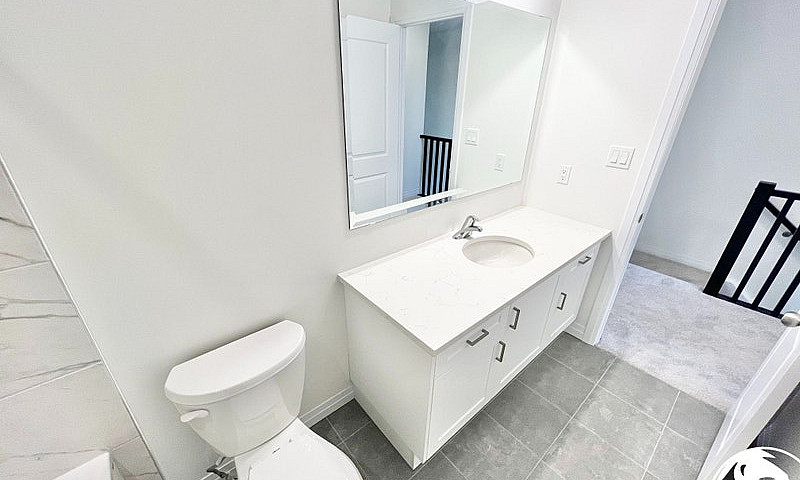 3 Bed 2.5 Bath - Fre...