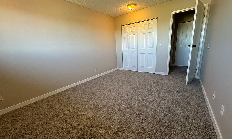 Spacious 1 Bedroom C...