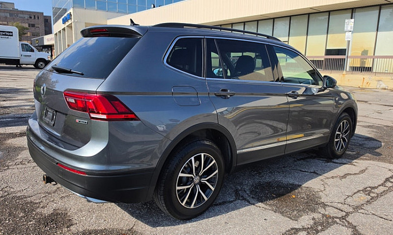 2021 Volkswagen Tigu...
