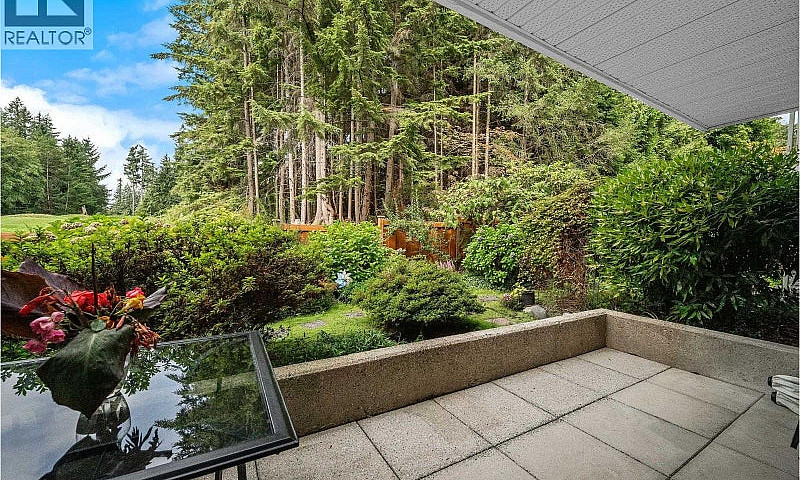 104 1281 Parkgate Av...