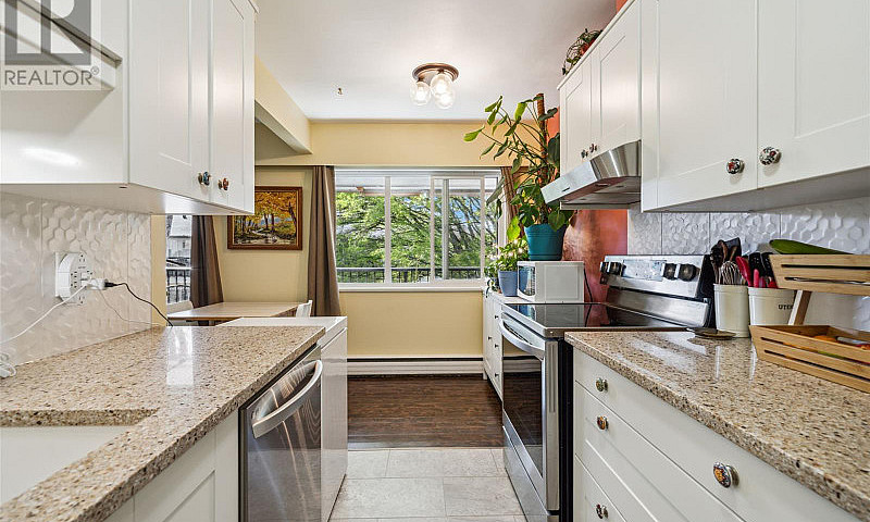 356 Burnside Rd W Sa...