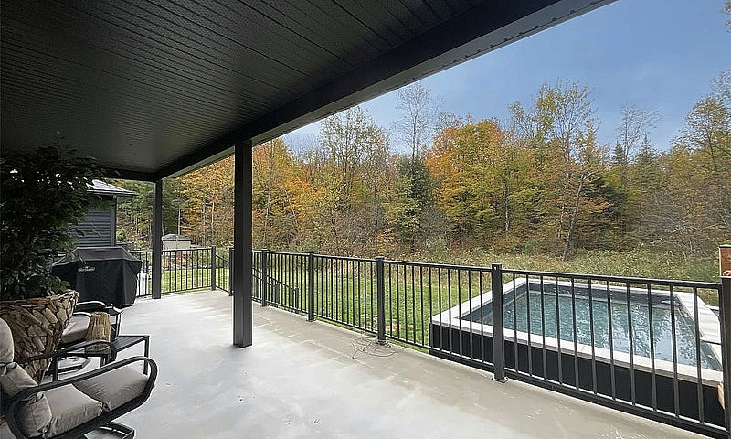 $724,500 - Bungalow ...