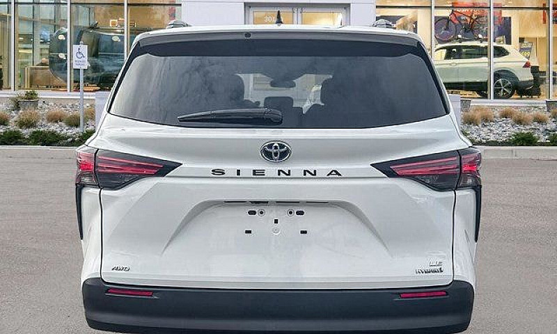 2022 Toyota Sienna...