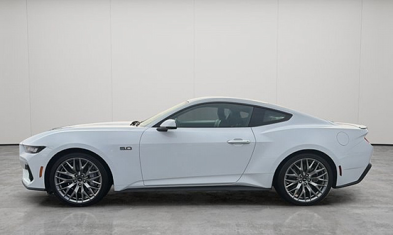 2024 Ford Mustang Gt...