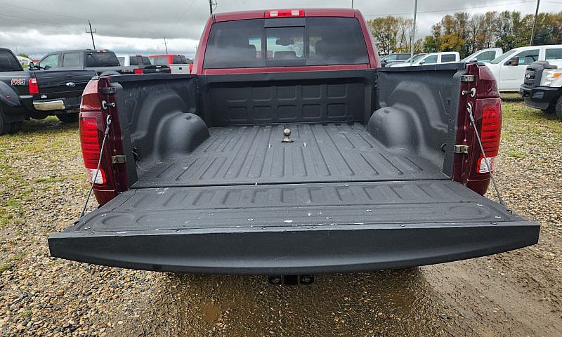 2016 Ram 3500 Crew C...