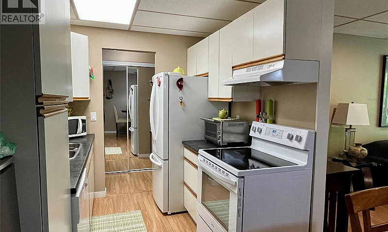 1410 Penticton Avenu...